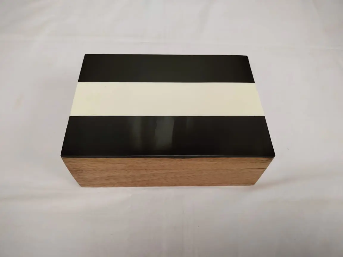 Black And White Box